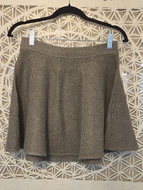 Free People Taupe Gray Knit Flare Mini Skirt Size Medium